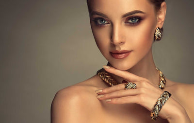 5 Elegant Evening Outfit Ideas That Will Never Go Out of Style